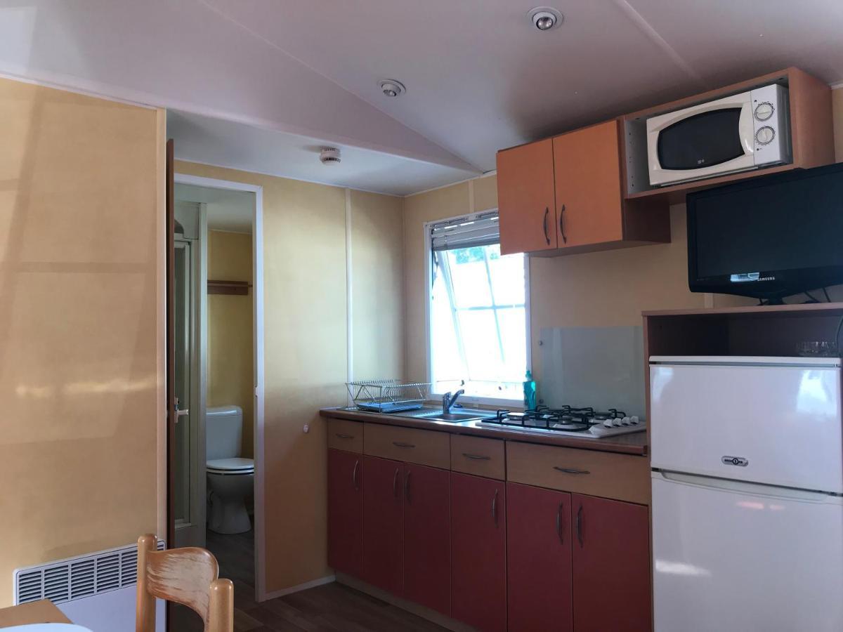 Mobil Home A Meschers Au Camping L'Escale Proche De Royan Buitenkant foto