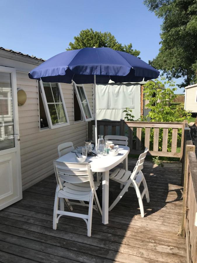 Mobil Home A Meschers Au Camping L'Escale Proche De Royan Buitenkant foto